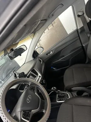 Used Hyundai Accent in Amman
