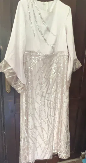 Dress فستان للبيع