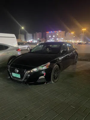 New Nissan Altima in Muscat