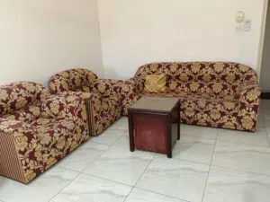 Sofa set selling
