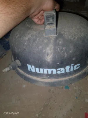 نيوماتيك/Numatic