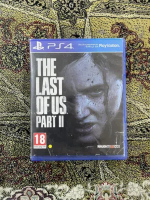 Last of us part 2 for PS4 and PS5 ( Used )