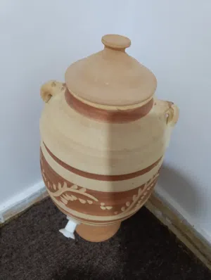 طرمس فخار للبيع حاجه نظيفه
