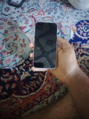 Apple iPhone 13 128 GB in Basra