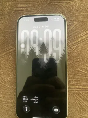 iPhone 16 128g حالة ممتازة تماما مثل iPhone الجديد تماما لديه حزمة خاصة به أيضا