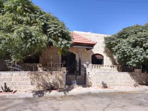 150 m2 3 Bedrooms Townhouse for Sale in Amman Marka Al Janoubiya