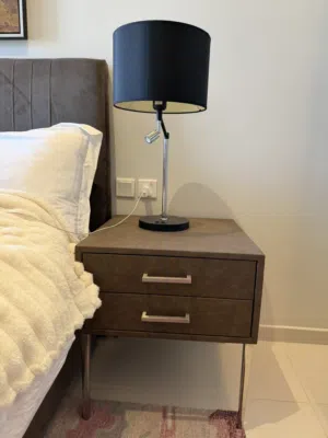 Side table+ lamp
