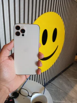 Apple iPhone 12 Pro 128 GB in Benghazi