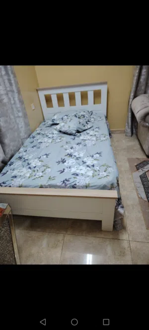2سرير عرض 120*200 مع المراتب