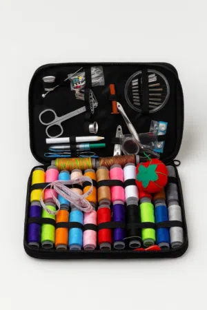 شنطة خياطة كاملة لكل احتياجاتك في الخياطة والتصليحات المنزلية تصميم عملي وأنيق يحتوي مقص إبر وخيوط