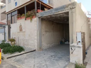 شقة سكنيه ارضية للبيع