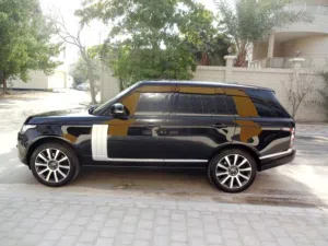 RANGE ROVER HSE 5.0 L V8 - 2014 MODEL - WELL MAINTAINED - URGENT SALE