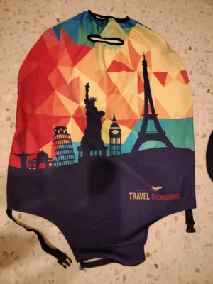 Travel bag cover غطاء لتغليف شنطة السفر