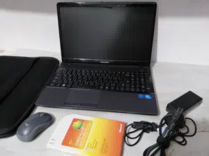 Windows Samsung for sale  in Kuwait City