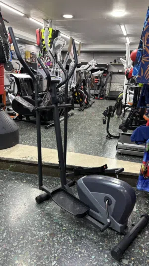 كروس منزلي Maxcare – حركة ناعمة – مقاومة قابلة للتعديل