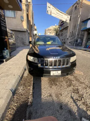 Used Jeep Grand Cherokee in Zarqa