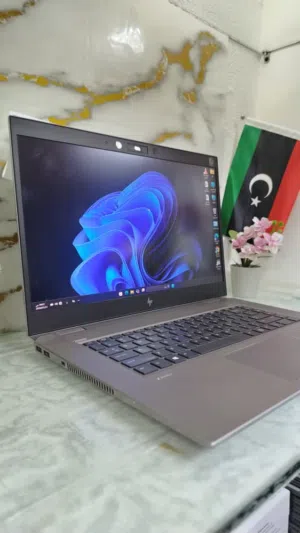 الجهاز HP ZBOOK Studio G5 معالج i7 رام 16 هاردسك 512 كرت شاشة نيفيديا