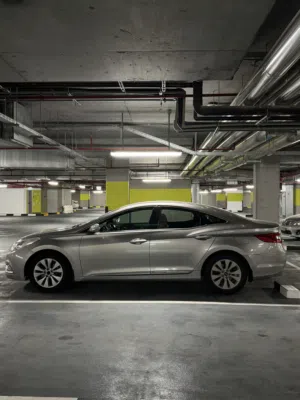 Used Hyundai Azera in Kuwait City