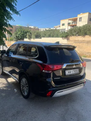 Used Mitsubishi Outlander in Irbid