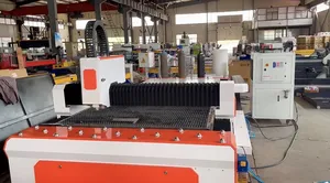 CNC Fiber laser machine الة فايبر لقص المعادن 3000w