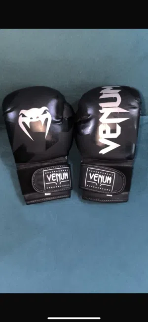 قفازات ملاكمة