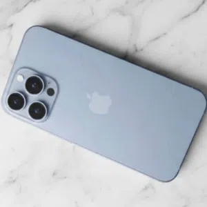 Apple iPhone 13 Pro 128 GB in Amman