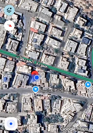 عمارة سكنية للبيع 5 شقق 3 طوابق 3كراجات موقع العمارة على شارعين في العلكومية قرب مسجد سعيد ارحيل