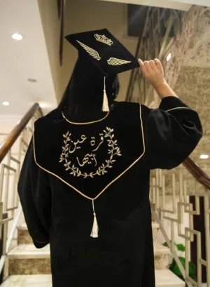عرض خاااص على آرواب التخرج