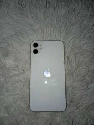 Apple iPhone 11 128 GB in Muscat