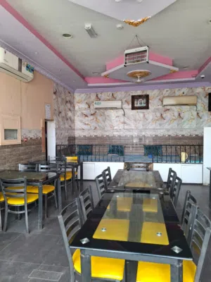 Urgent restaurant for sale musaffah sanaiya