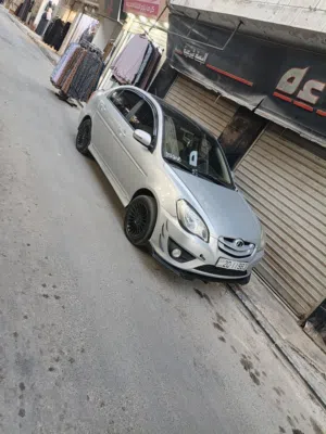 هيونداي فيرنا 2010