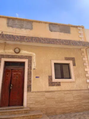 منزل موقع استراتيجي استثماري في سنتر البلاد