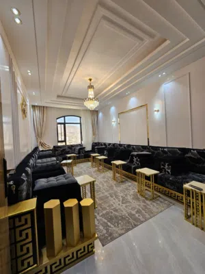 258 m2 4 Bedrooms Apartments for Rent in Sana'a Bayt Baws