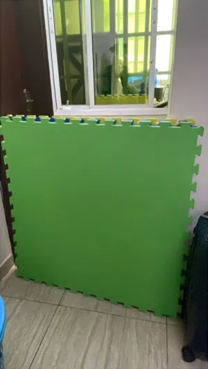 square mat