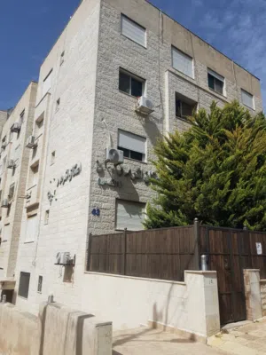 62 m2 2 Bedrooms Apartments for Sale in Amman Shmaisani