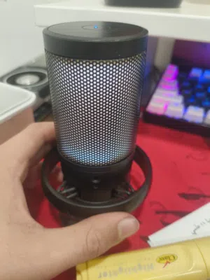 مايك شغال تمام قابل للتفاوض