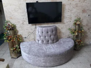 كنباي للبيع تفصيل شكل نصف دائرة للبيع او للبدل شو عندك ابعتلي