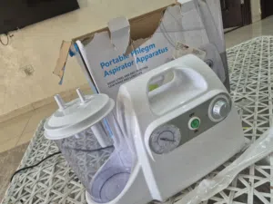 جهاز طبي سحب البلغم