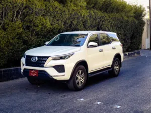 TOYOTA FORTUNER MODEL 2022