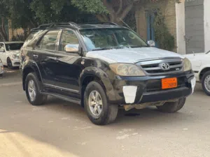 تويوتا فورشنال موديل2007 ستة سلندر أوتماتيك فريمات كهرباء بودي وكاله كااامل مكينه واسبيت وكاله وارد