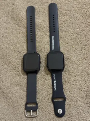 السلام عليكم ساعتين smartwatch طبعا الساعتين ولا مرة مستخدمات