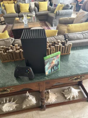 Xbox series X only used once with battlefield 2042 Vidio Game and one controller still working fine