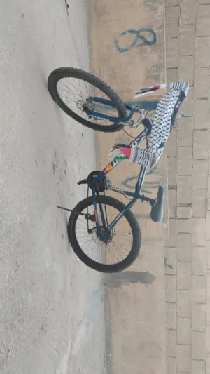 بس كليت للبيع ..امريكي ..جنط 26