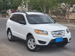 Used Hyundai Santa Fe in Sana'a