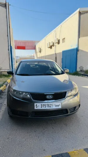Used Kia Cerato in Tripoli