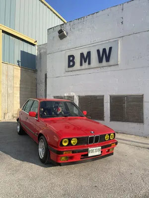 bmw-e30-1990
