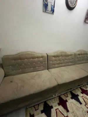 تخم ديوان 10 مقاعد سعره 75 بي مجال للشراي