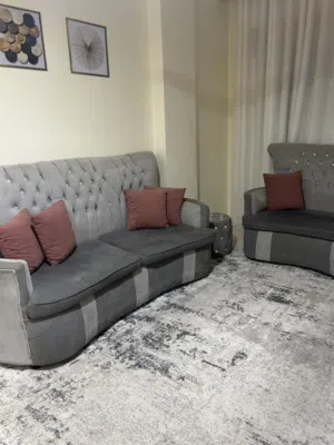 كنب للبيع بحاله جيده