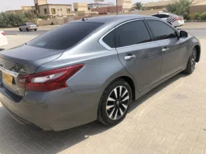 التيما 2018 SL بحاله ممتازه جداً