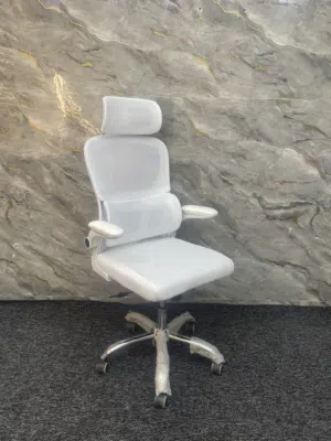 كرسي أبيض فاخر قماش، أيدي ورقبة متحركة، هزاز وثابت يمنحك راحة وأناقة بكل لحظة وسعر يناسب الجميع